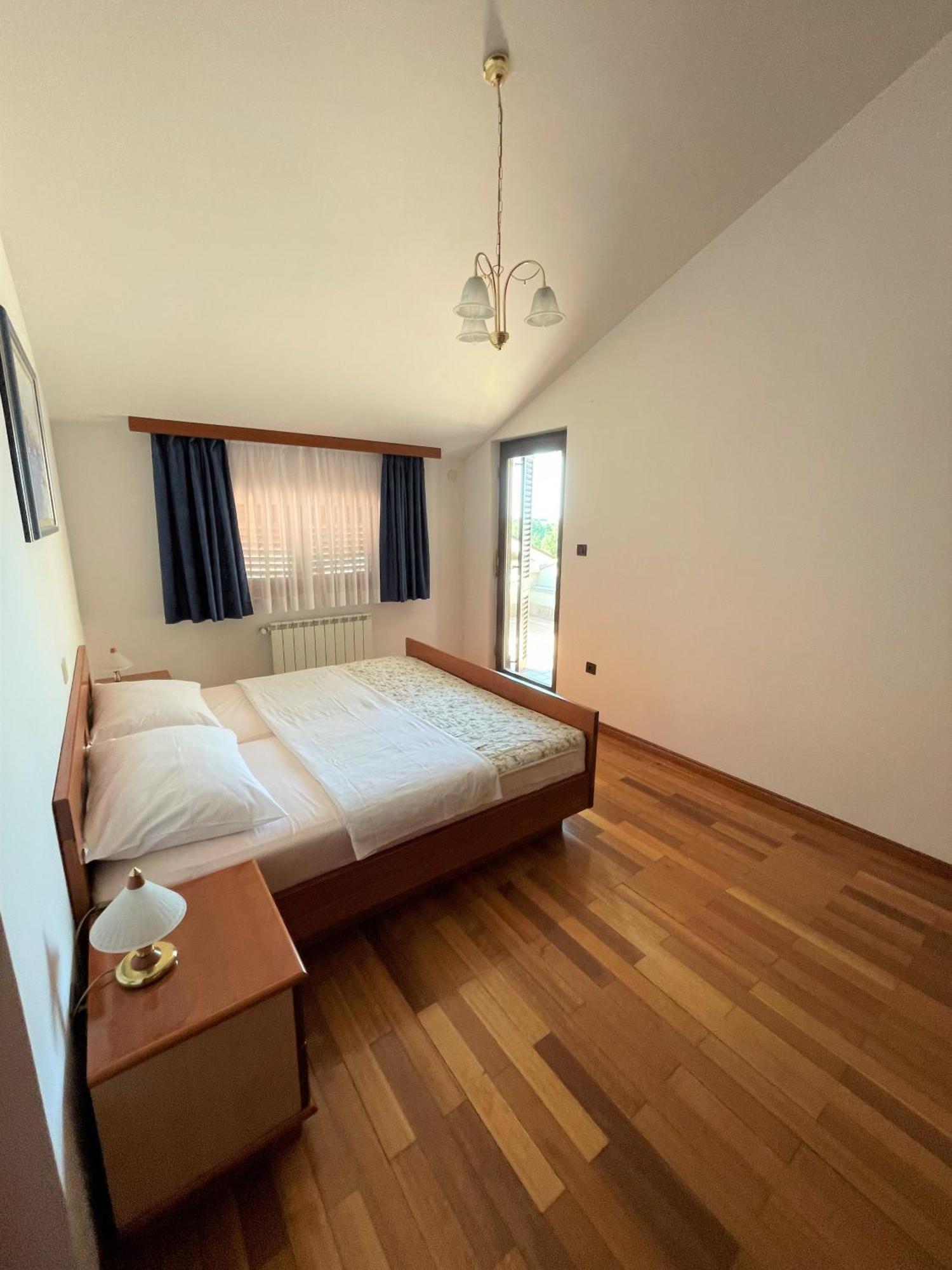 Apartments Villa Mirjam Porec Exterior photo